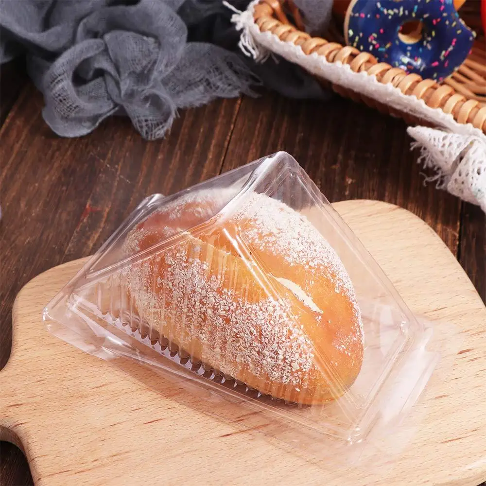 

100 Pcs Triangle Disposable Sandwich Packaging Box Transparent Plastic Sandwich Holder Integrated Lid Design