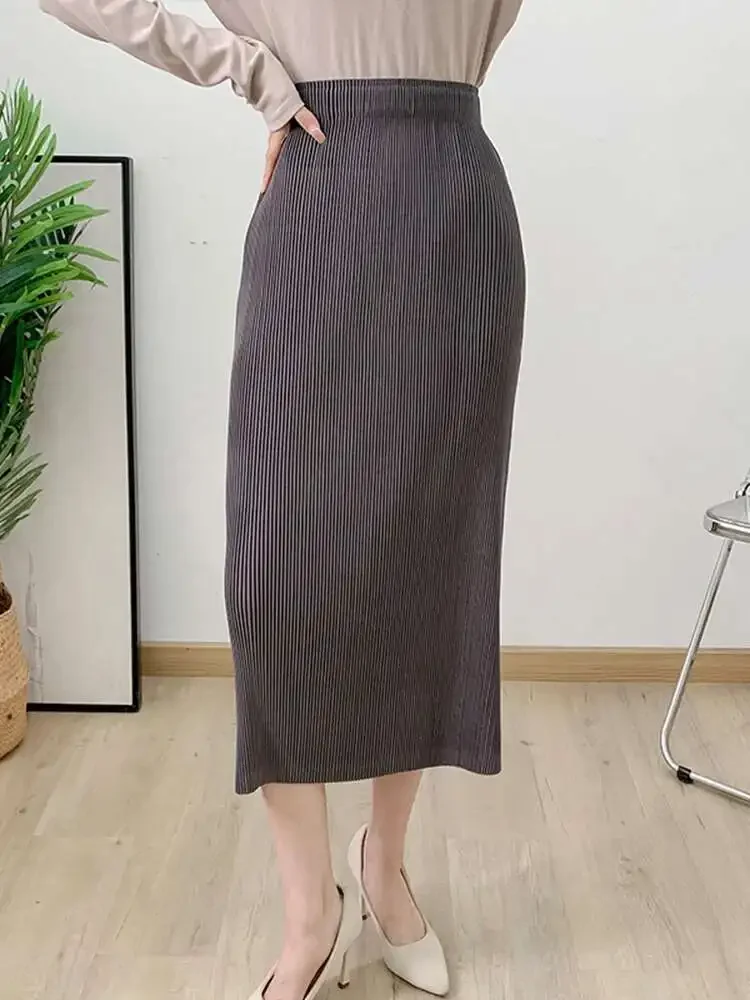 

Miyake женская однотонная однотонная баска с эластичной резинкой на талии, повседневная новинка 2025, летняя свободная женская модная одежда, плиссированная юбка с разрезом