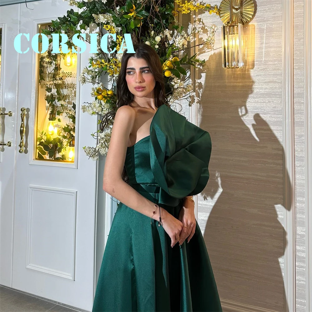 

Customized Modern Green Satin Evening Dresses Classic Strapless Sleeveless Homecoming Dresses Temperament Vestido De Festa