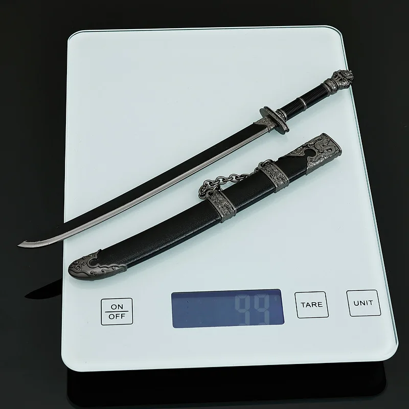 โมเดลอาวุธประกอบฉากอนิเมะ ทอมบ์ เรดดิ้ง รุ่นมินิ ปืนโบราณสีดำทอง ขนาด 22 ซม. พร้อมปลอก ของขวัญสำหรับเด็กผู้ชาย ของสะสม พวงกุญแจ