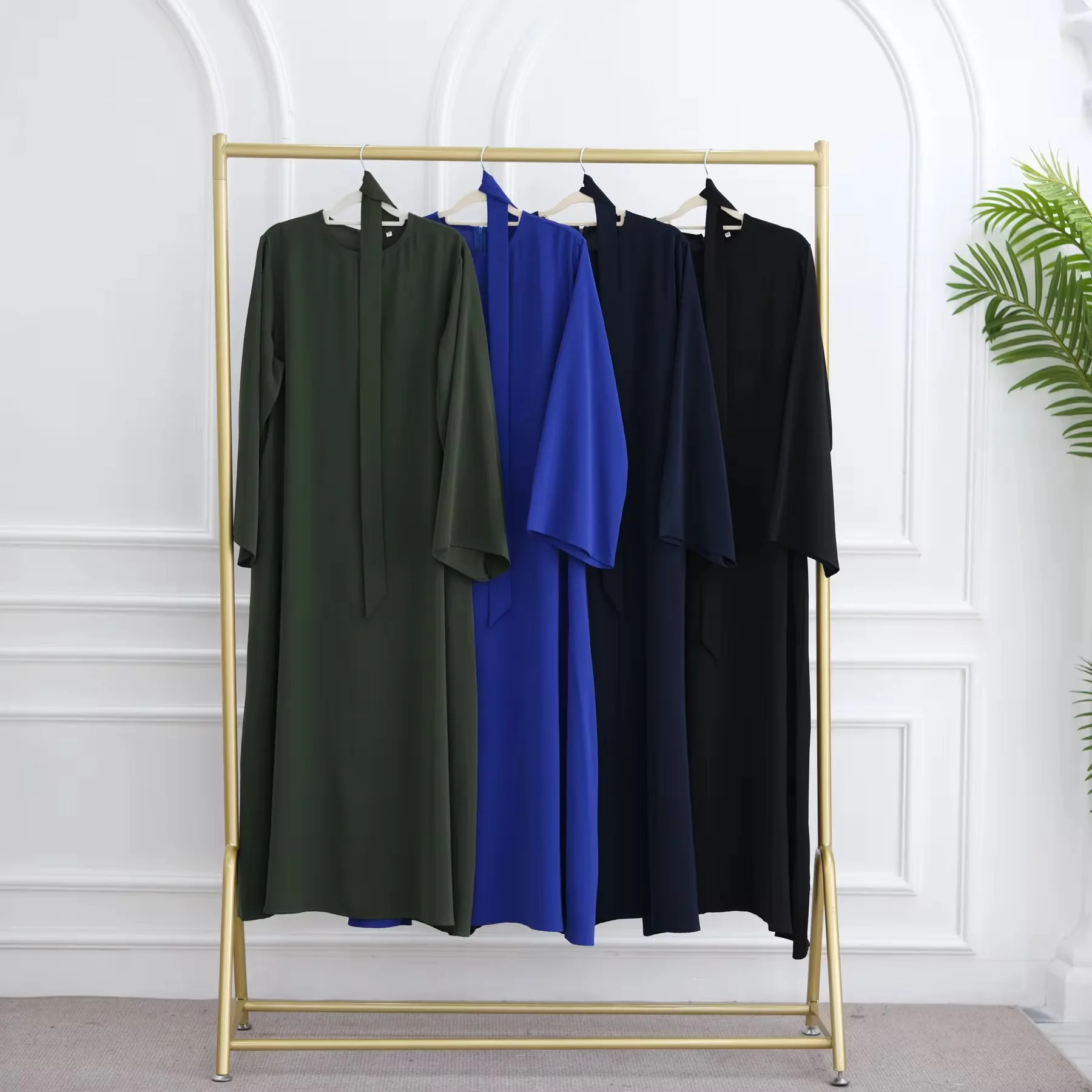 ชุดอาบายะห์แฟชั่นมุสลิมใหม่สำหรับฤดูใบไม้ร่วง สไตล์ดูไบ เรียบง่าย ราคาถูก ชุดอิสลามสุภาพเรียบร้อย ชุดเดรสอาบายะห์สำหรับผู้หญิง