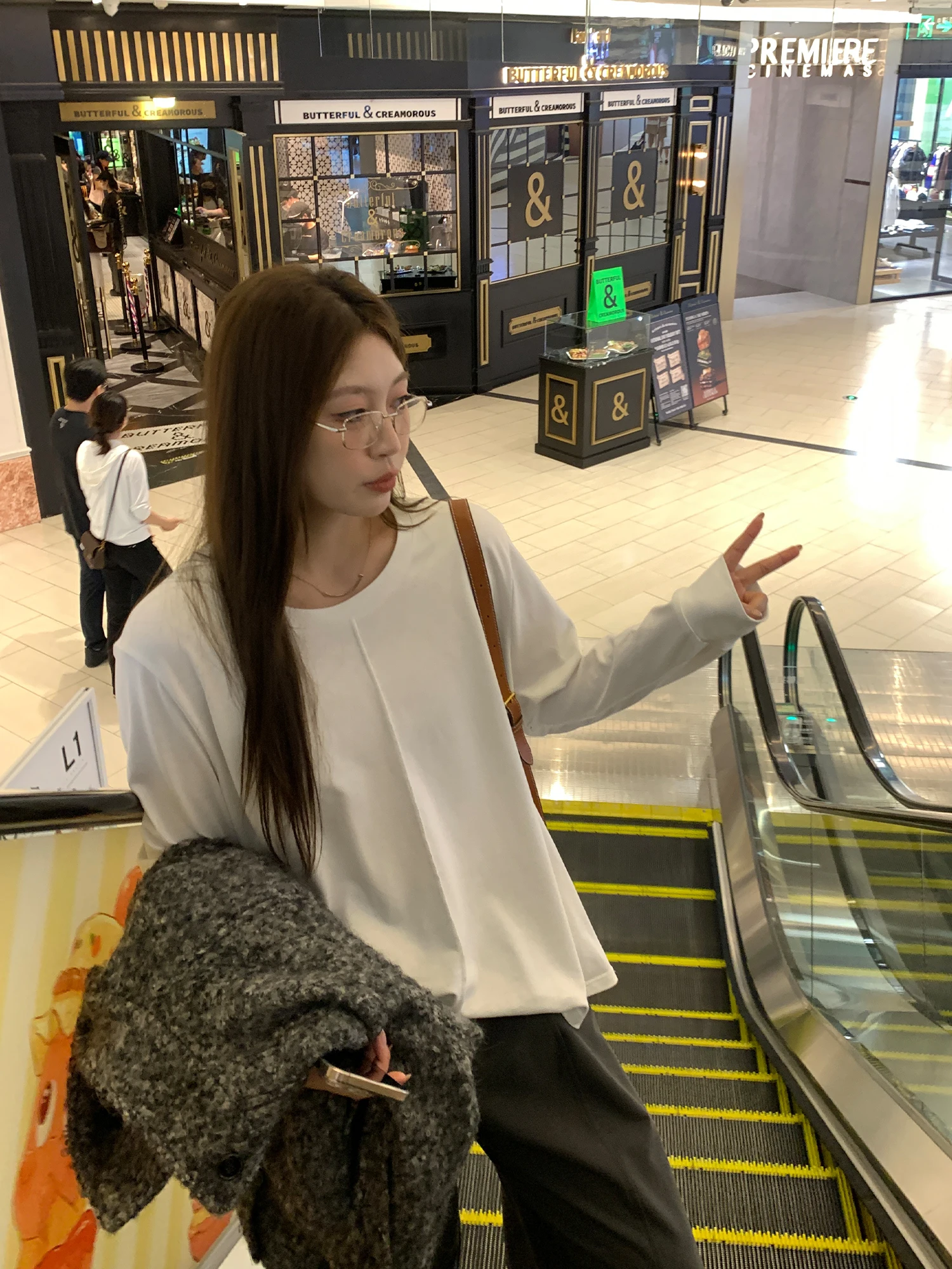 

NAZ Large Size Cotton T-irt Long Sve Loose Fit Casual Top for plus Size Women Autumn Winter White Lazy Sle Versatile Tee