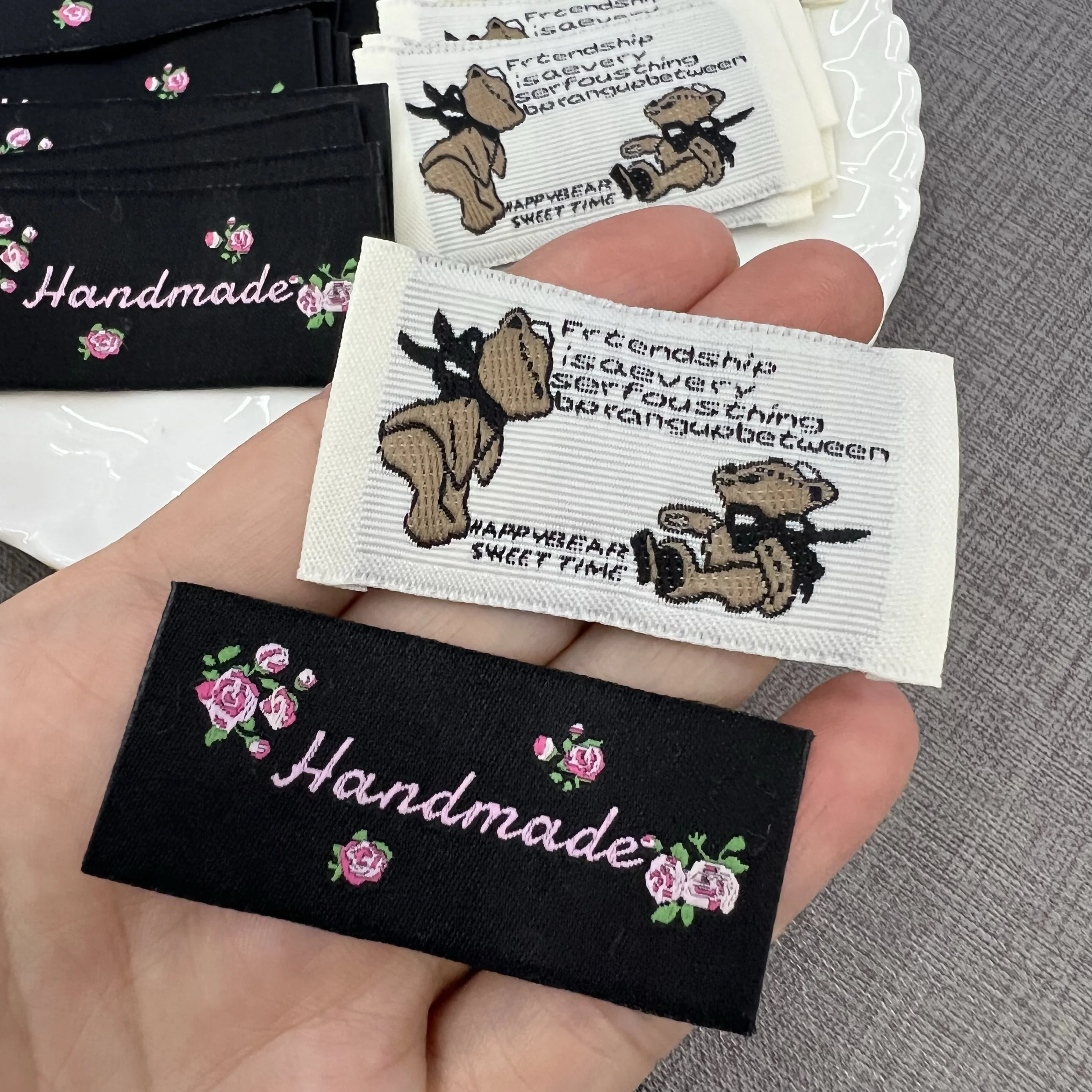 Spot clothing woven labels, cartoon bear hand-sewing DIY accessories