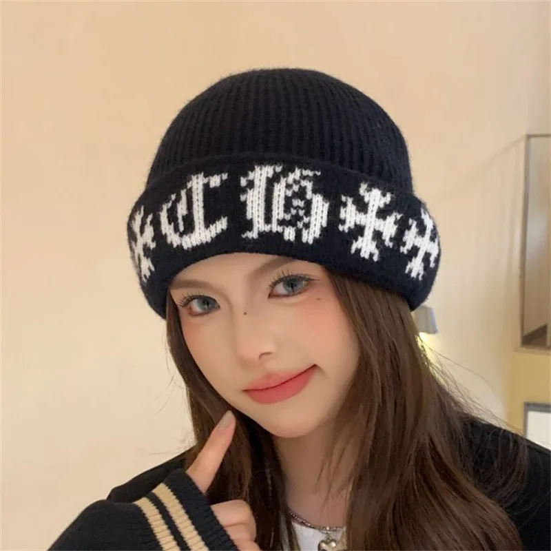 

Women's Winter Keep Warm Beanies Knitted Thick Warm Fashion Brimless Beanie Caps For Girls Female Winter Hats New