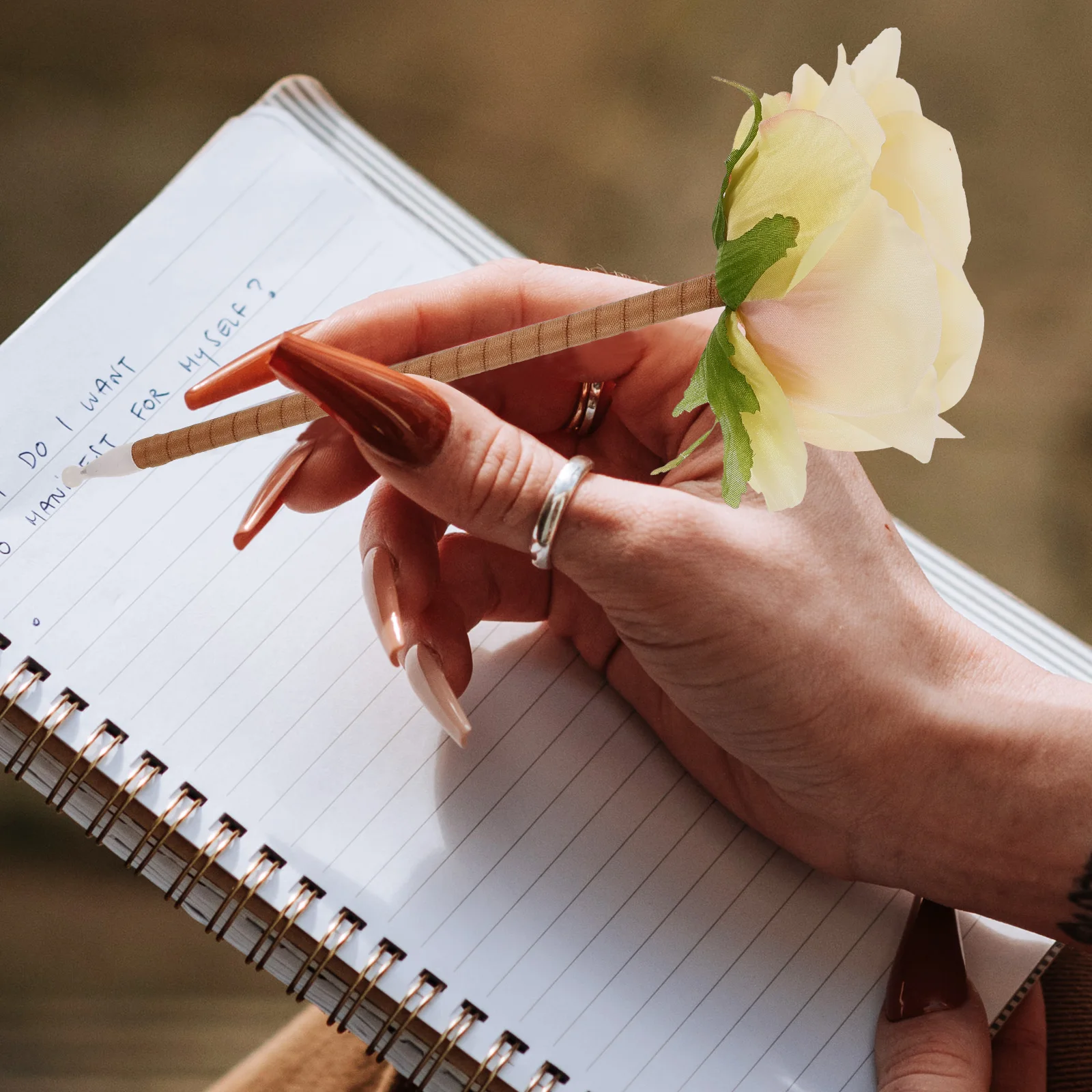 محاكاة باقة القلم أقلام حبر جاف الزخرفية الزهور الاصطناعية الوردي Epiphyllum مقبض طويل مريح الكتابة عيد الأم