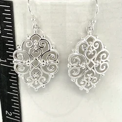 2pcs Fashionable and Creative Heart Shaped Earrings Victorian Style Silvery Pendant Earrings Bohemian Women's Gift for Friends