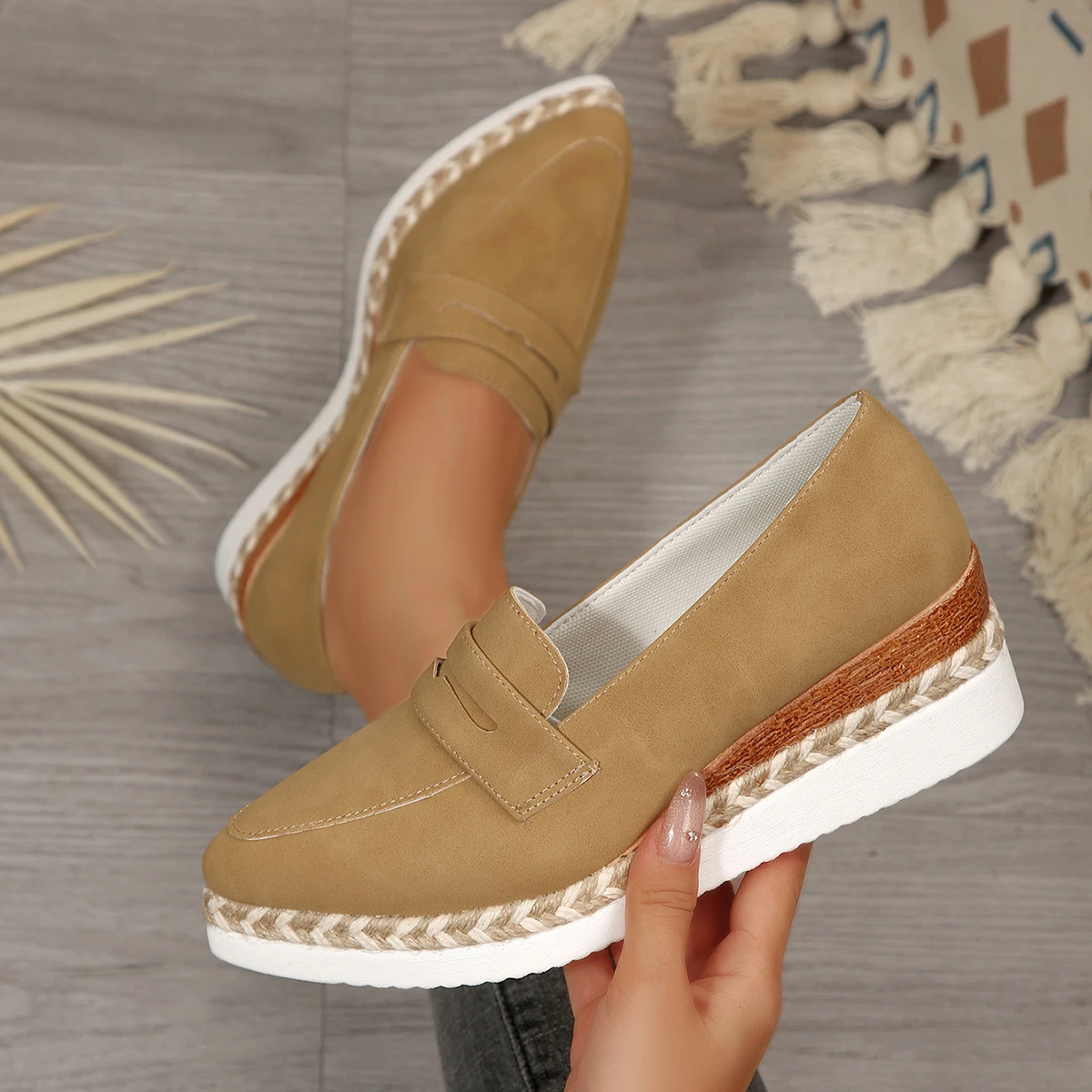 

Женские кроссовки без шнуровки на платформе, повседневные дышащие прогулочные лоферы, женская легкая удобная нескользящая спортивная обувь на толстой подошве