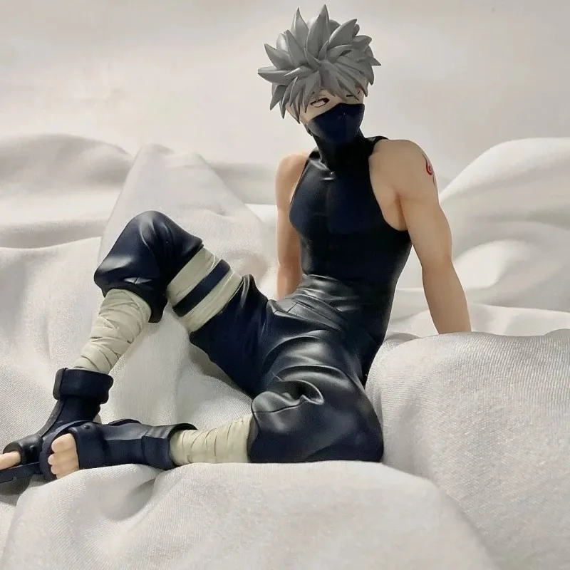 

9cm Anime Naruto Shippuuden Hatake Kakashi Figure Sitting Posture Stars PVC Collection Model Ornaments Toys Birthday Gifts