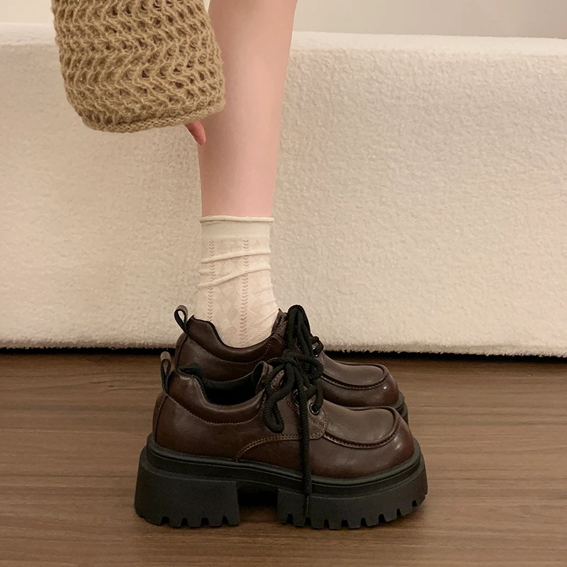 

2026 New Spring Autumn Thick Bottom Women Mary Jane Shoes Fashion Lace Up Shoes Vintage CollegeStyle Platform Leather Shoes