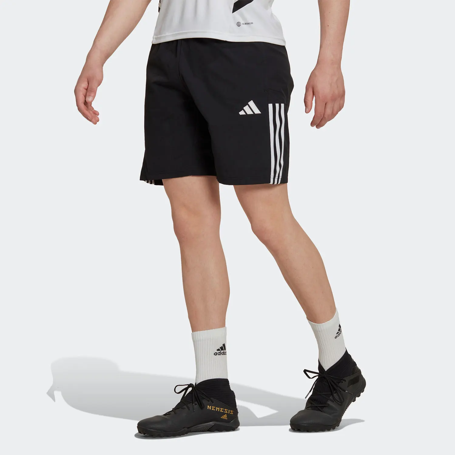 

Оригинальные мужские футбольные спортивные шорты Adidas TIRO23 C DT SHO HI4710