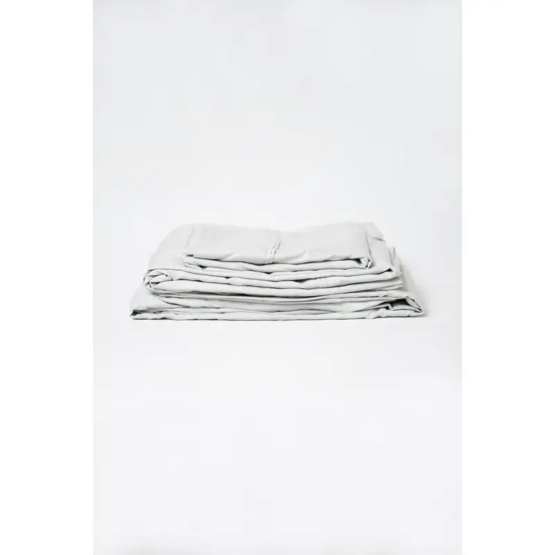 

Pewter Brushed Microfiber Queen Hypoallergenic Sheet Set - 4-Piece Collection for Ultimate Comfort and Relaxation