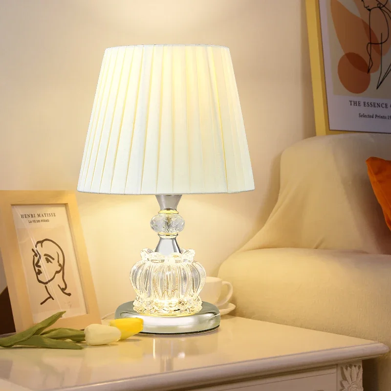

European glass fabric desk lamp, bedroom bedside lamp, simple modern home breastfeeding baby warm decorative night lamp