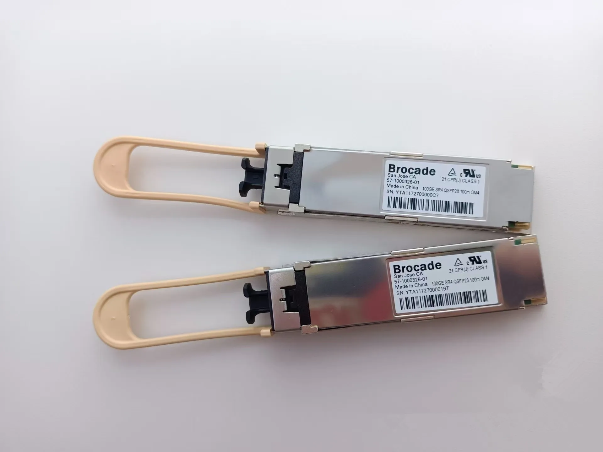 

1PCS/Fiber Switch QSFP 100GB Multimode Brocade 57-1000326-01 100GE SR4 QSFP28 100M OM4 MPO 100G Transceiver