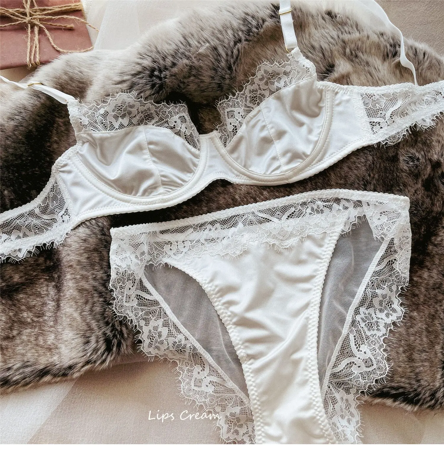 Sexy ultra-thin lace cup bra transparent soft steel ring top support lingerie gathered temptation leopard underwear set
