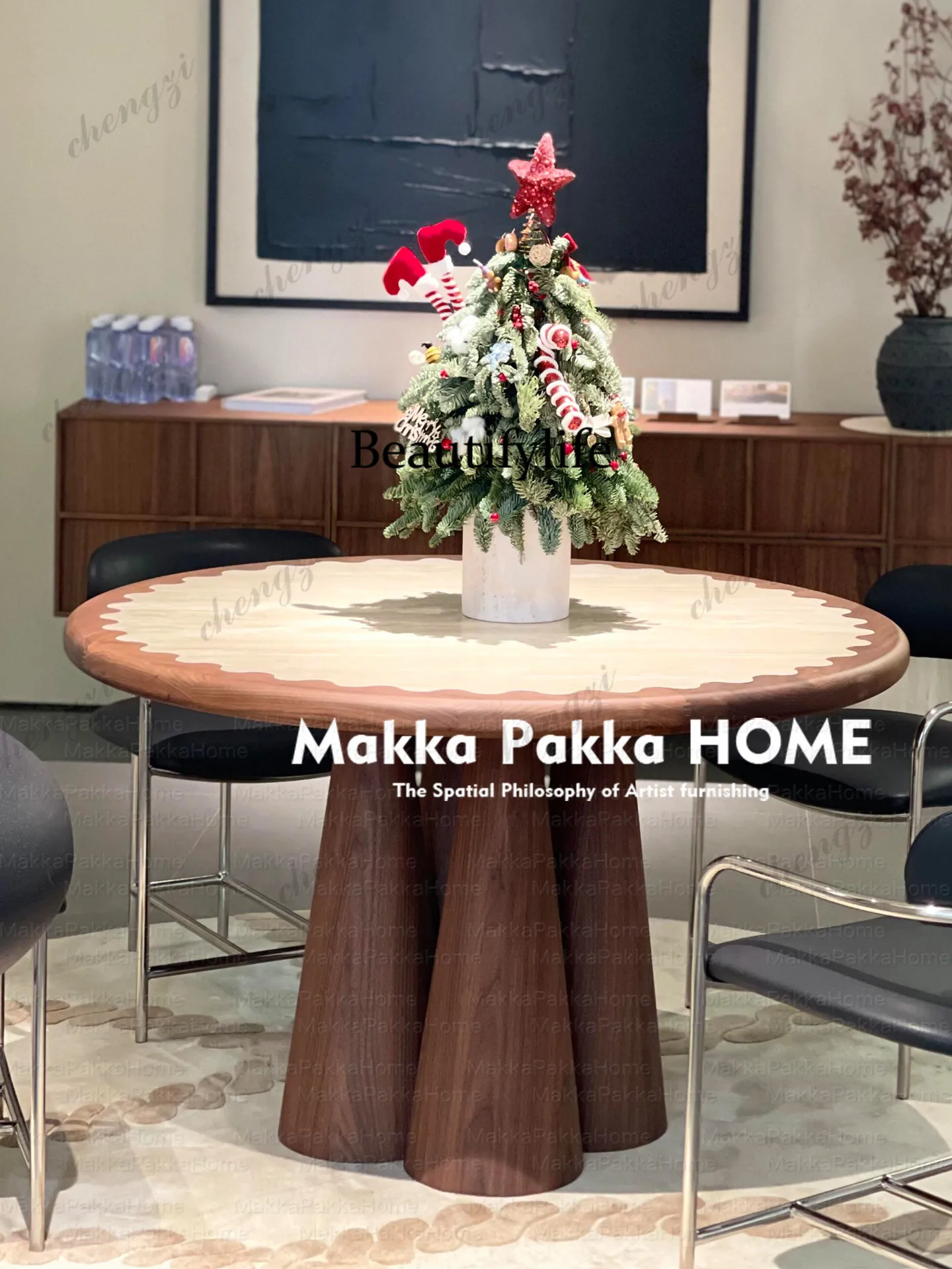 

Medieval wabi sand travertine round solid wood dining table, creative French retro style walnut color round table
