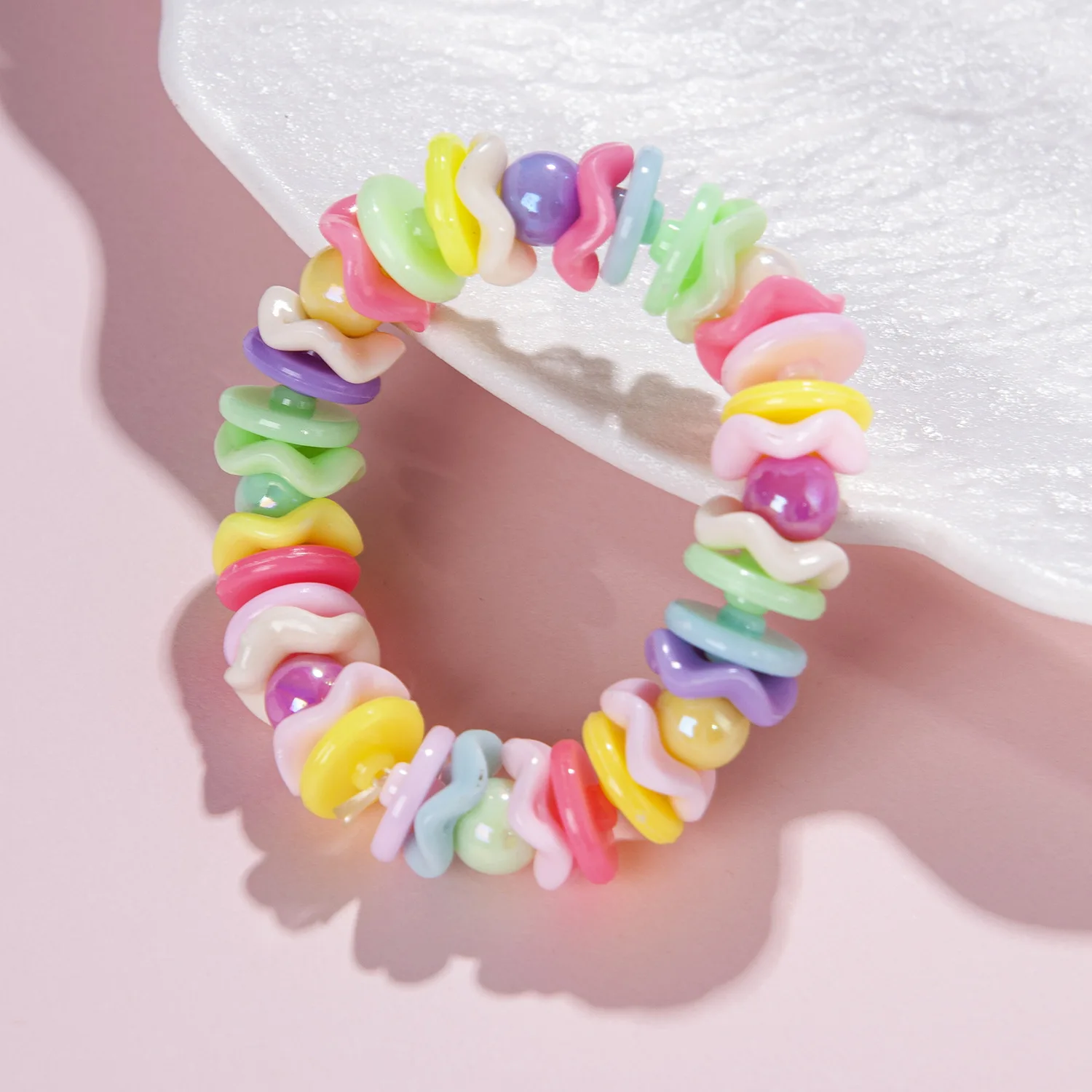 New Cute Colorful Candy Bear Heart Star Acrylic Beaded Elastic Bracelet for Girls and Children As The Best Bracelet Gift