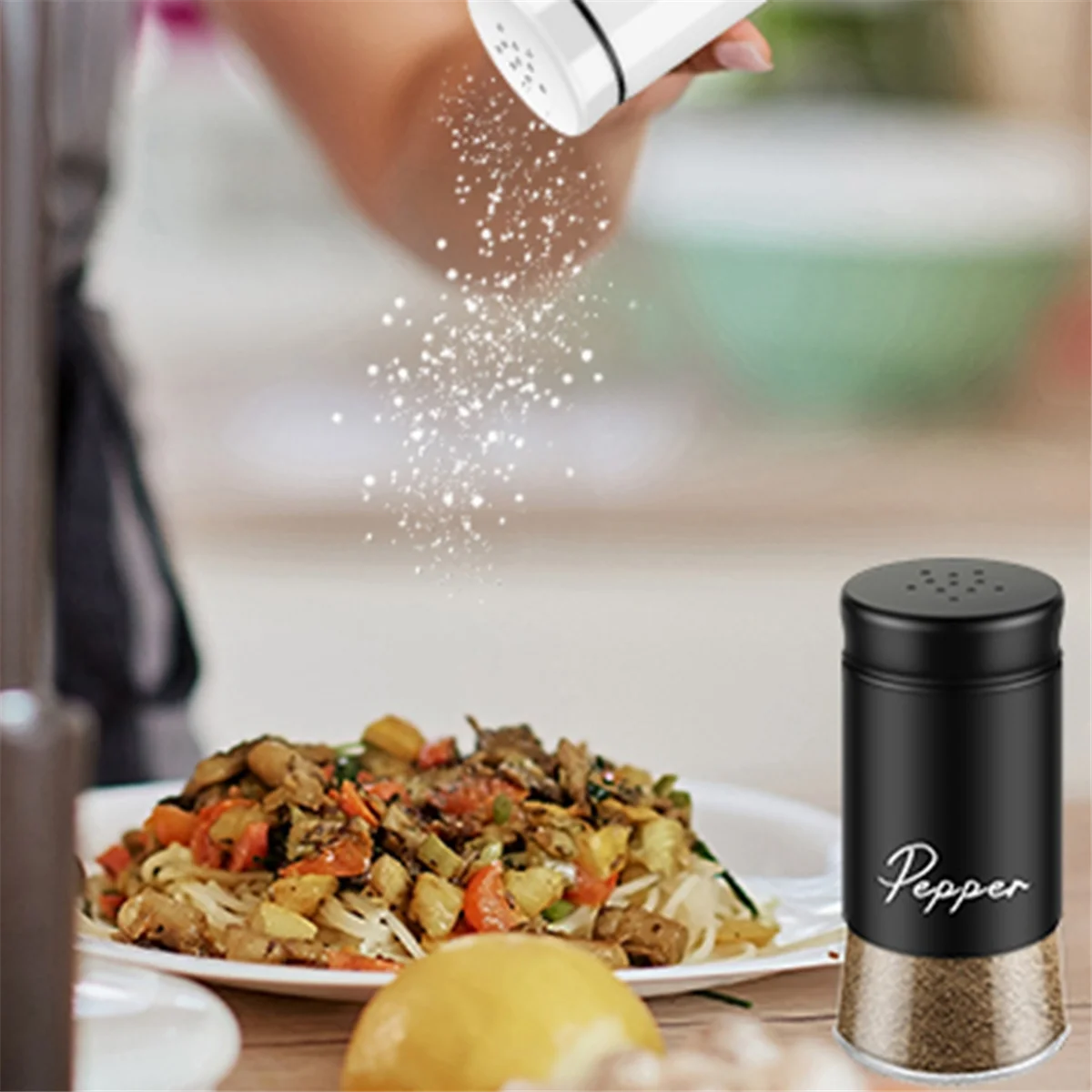 Salt and Pepper Shakers Set with Stainless Steel Lid for Kitchen Gadgets Cooking Spice Dispenser-D