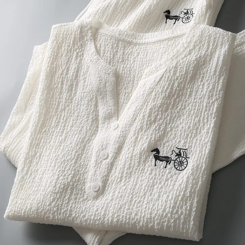 

Summer New Casual Set Men's V-ne Pleated ort Sve irt And Long Pants Thin Faionable Two-piece Set Teenager