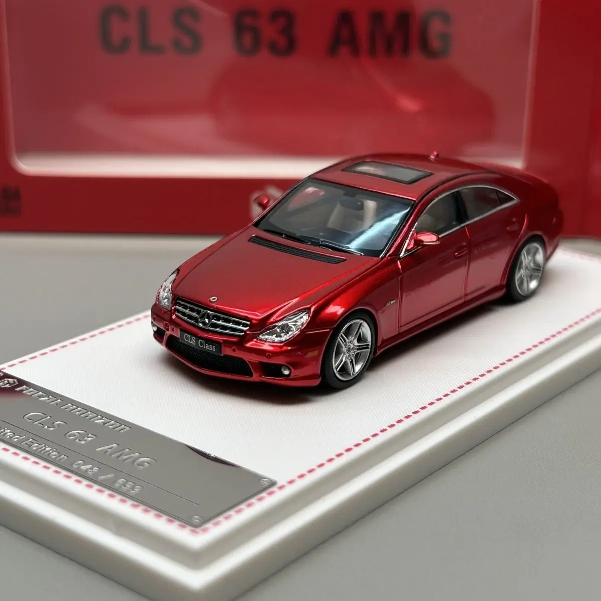 

FH 1:64 CLS63 Mk1 C219 Alloy Car Diecasts & Toy Vehicles Car Model Miniature Scale Model Car Toys For Children