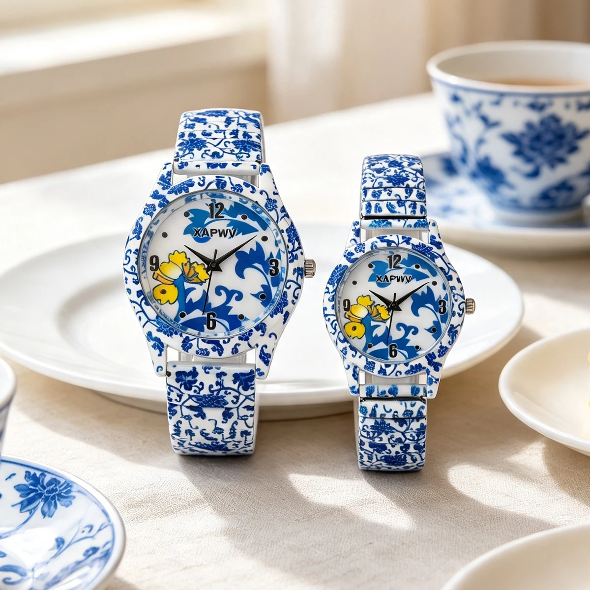 Luxury Watch White - ساعة نسائية فاخرة من الكوارتز بتصميم