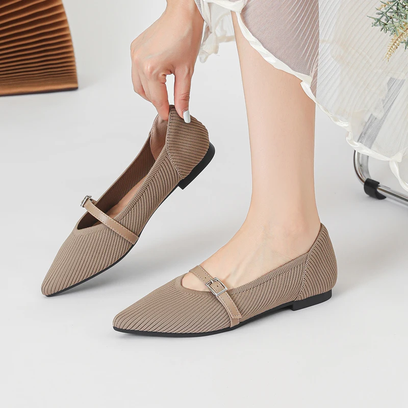 Women\'s flat shoes with pointed soft knitted sole breathable and comfortable shoes Spring and Autumn 2024 new model