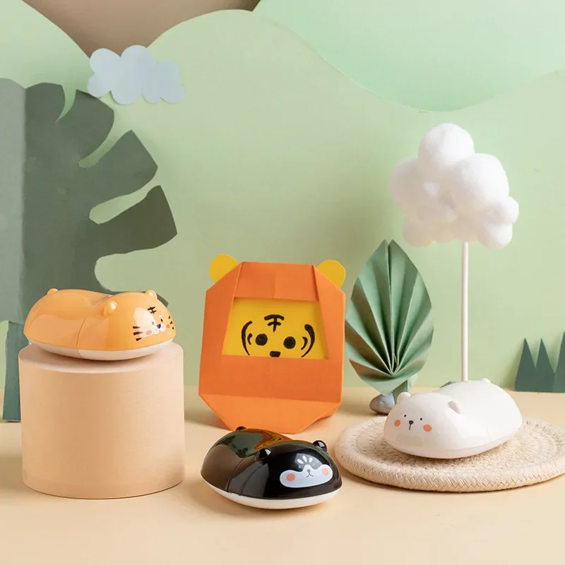 1pcs Cute Cartoon Correction Tape 5mm*6m Correcting Tools Office School F7578