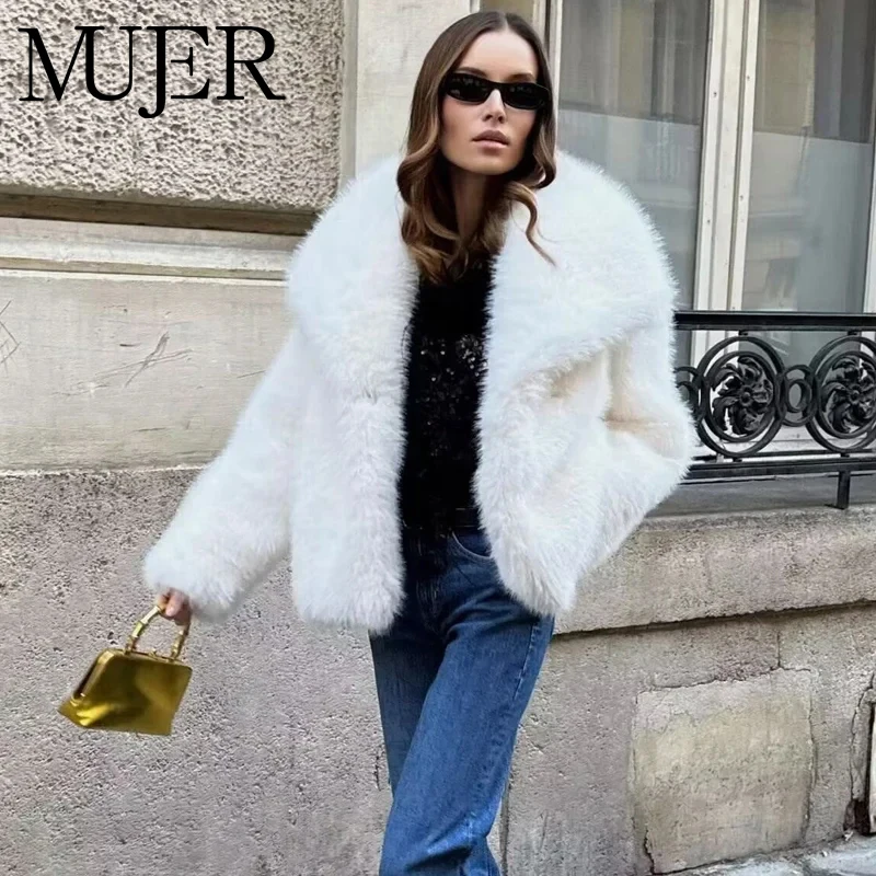 

MUJER 2025 White Faux Fur Coat Woman Luxury Warm Winter Woman Coat Long Sleeve Hairy Coats for Women Fluffy Women's Jackets