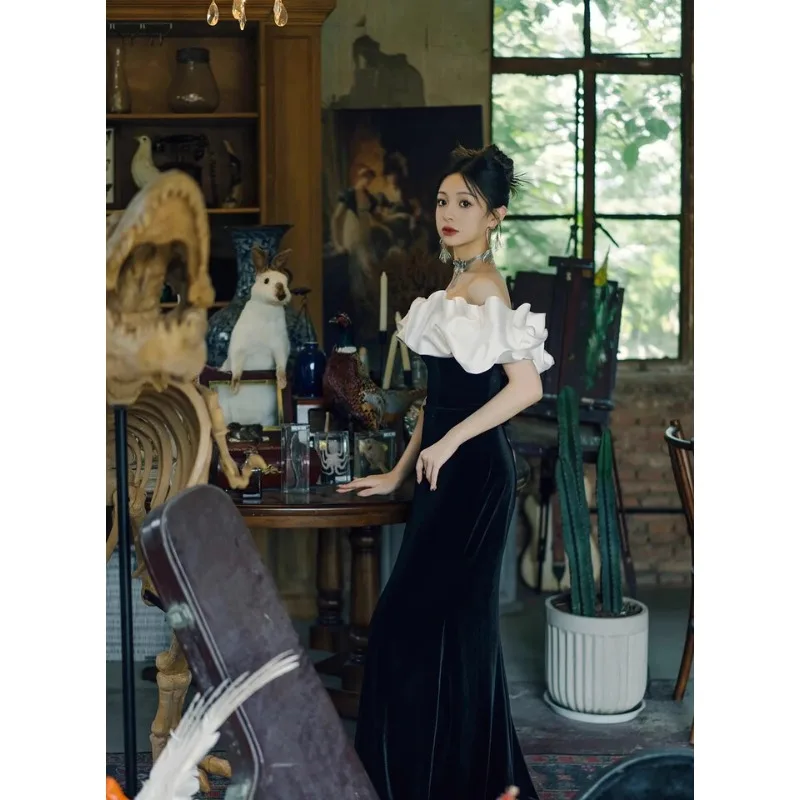 فستان حفلات مسائية طويل أسود أنيق للنساء 2025 أنيق عاري الكتفين بطول الأرض بدون أكمام للحفلات الراقصة فساتين مناسبة رسمية