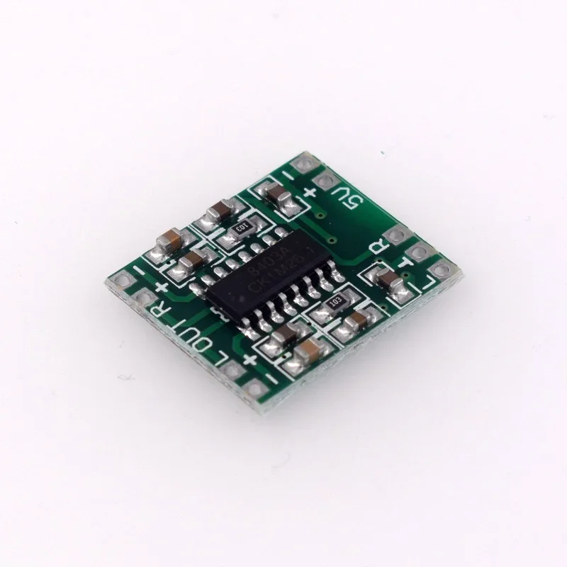 PAM8403 Super mini digital amplifier board 2 * 3W Class D digital amplifier board efficient 2.5 to 5V USB power supply