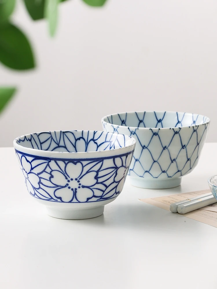 

Japanese Sle Cerc Porcelain Underglaze Small Bowl Rice Bowl Porrie Bowl Fly Use Retro Floral Pattern round ape
