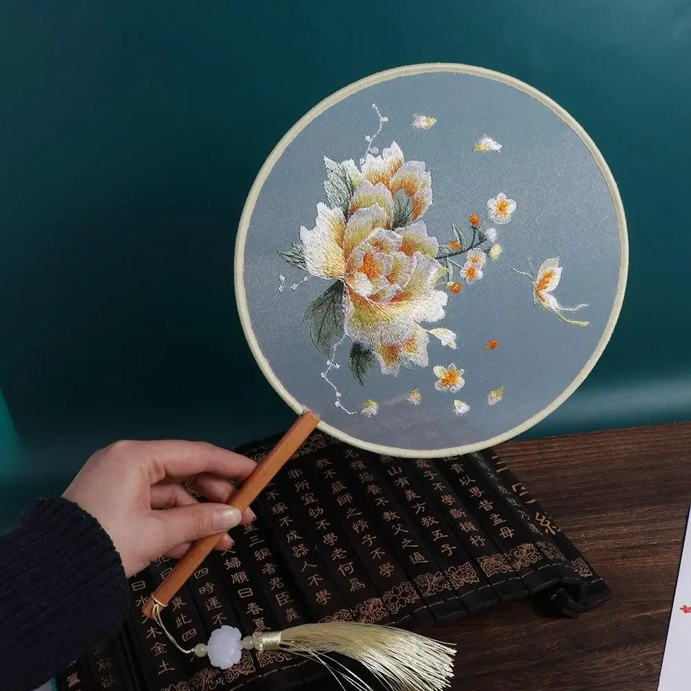 Classical Chinese Style Chinese Style Fan with Pendant Handheld Embroidery Fan Floral Pattern Round Silk Fan Chinese Wedding - Image 6