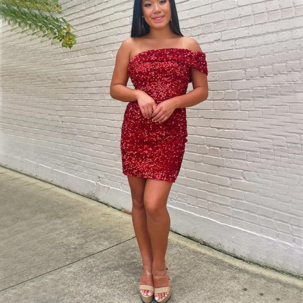 

Shinny Short Prom Gowns One Shoulder Straight Burgundy Mini Glitter Sequined Homecoming Dresses Graduation Robe De Soirée Custom