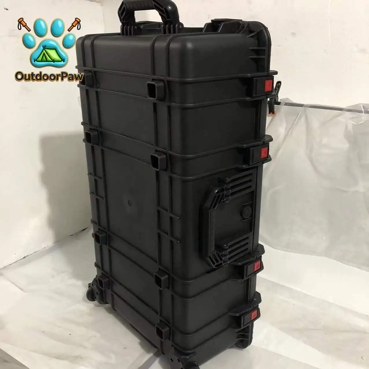 DPC138-3 905*525*305mm Largest Wheels Plastic Case