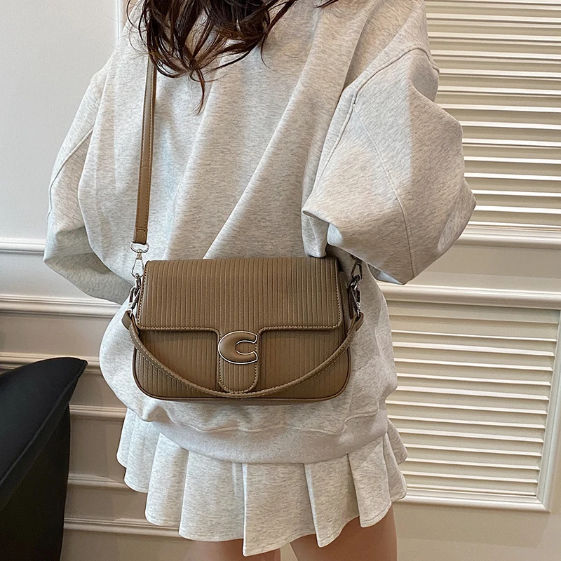 

Trendy High-End Minimalist Tote Bag Large Capacity Women Luxury With Crossbody Function And Shopper Design