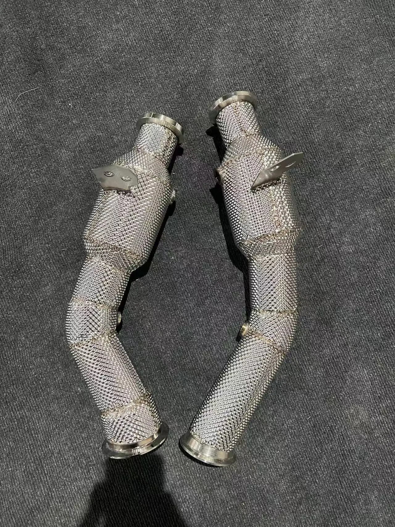 ACE Passend für Mercedes-Benz C43 E43 GLC43 GLE43 Hochleistungs-Downpipe mit Hitzeschutz Hochleistungs-Auspuffanlage – Detail 11