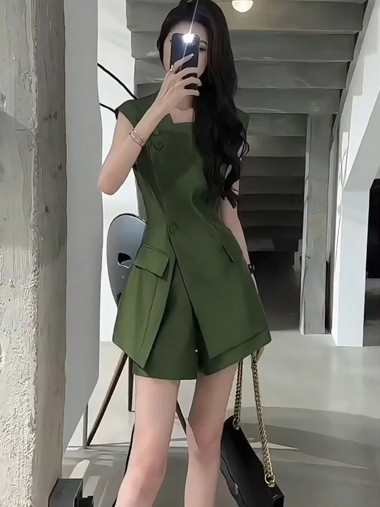 

Women’s Elegant Suit Vest High Waist Wide Leg Shorts Two Piece Set Fashion Business Casual Outfit New Arrival