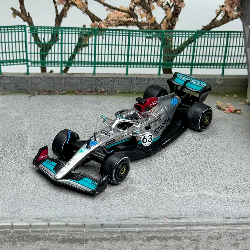 

Литье под давлением в масштабе 1:64, сплав Benz F1 W13 E, производительность № 63, модель спортивной машины, искусственная модель, коллекция игрушек, подарки, настольный дисплей