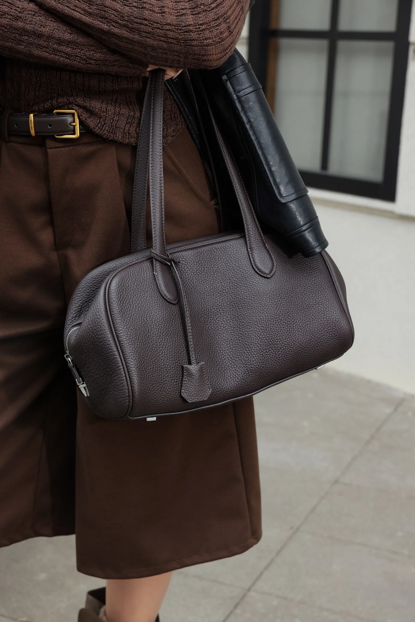 Women's Top-Grain Leather Boston Bag, Minimalist Stylish Shoulder Tote Bag, Commuter Dark Color Handbag, Genuine Leather Underar