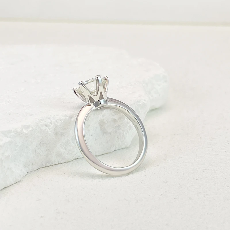 NeeTim 0,5-5ct Moissanit-Ring für Damen, 925er Sterlingsilber mit Weißgold-Beschichtung, funkelnder Verlobungs- und Ehering-Schmuck – Detail 5