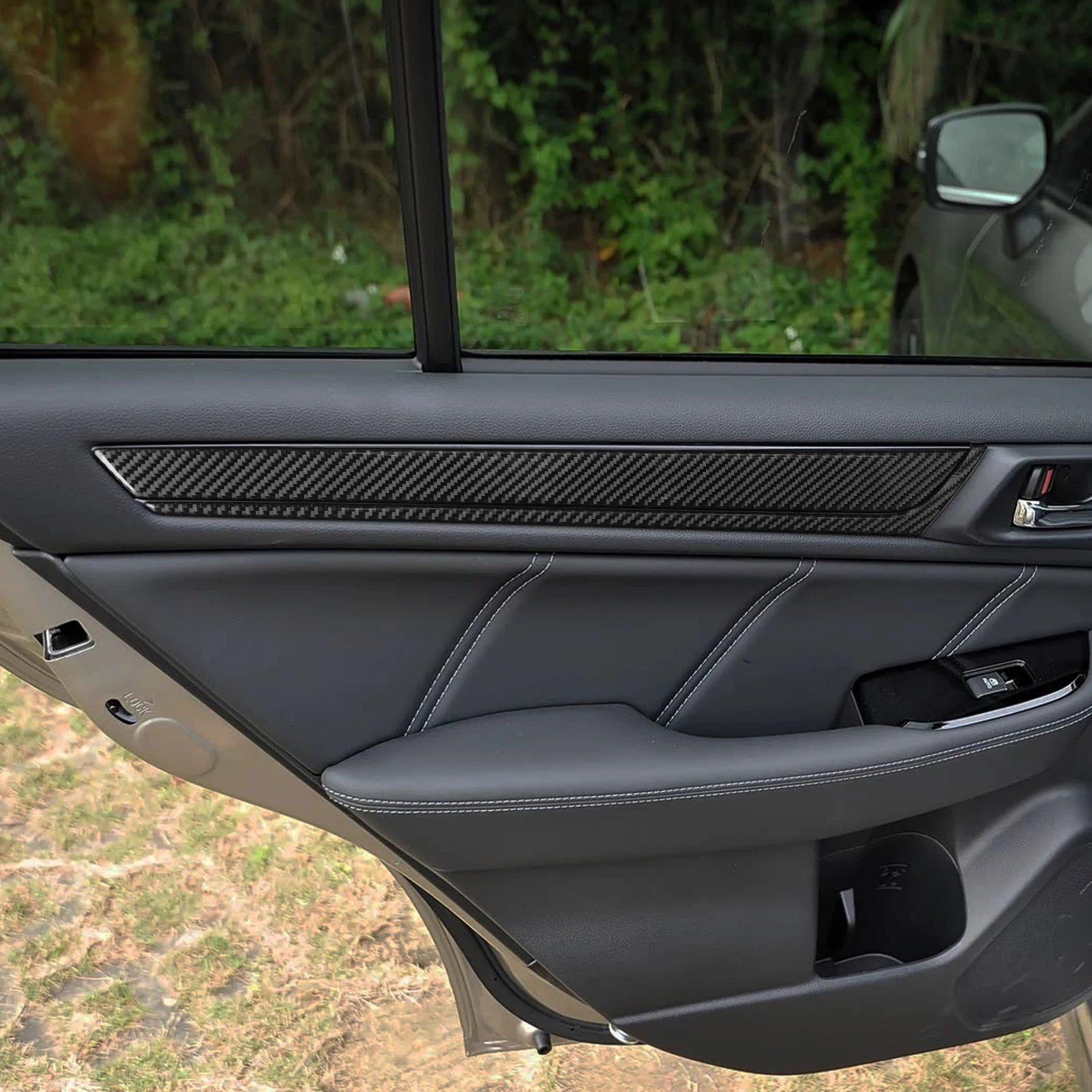 For Subaru Outback Legacy 2015-2017 Real Carbon Fiber Stickers Front rear door Panel trim strip Car Accessories decorative