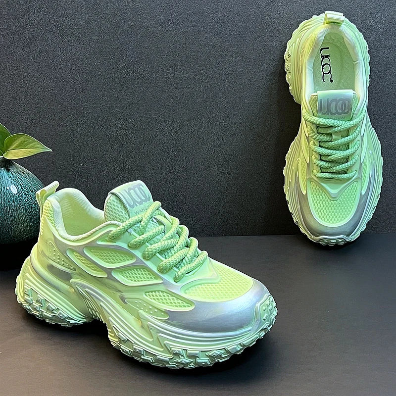 

New Arrival Men Summer Mesh Breathable Clunky Sneakers Luxury Designer Youth Trending Thick Bottom Simple Walking Green Shoes