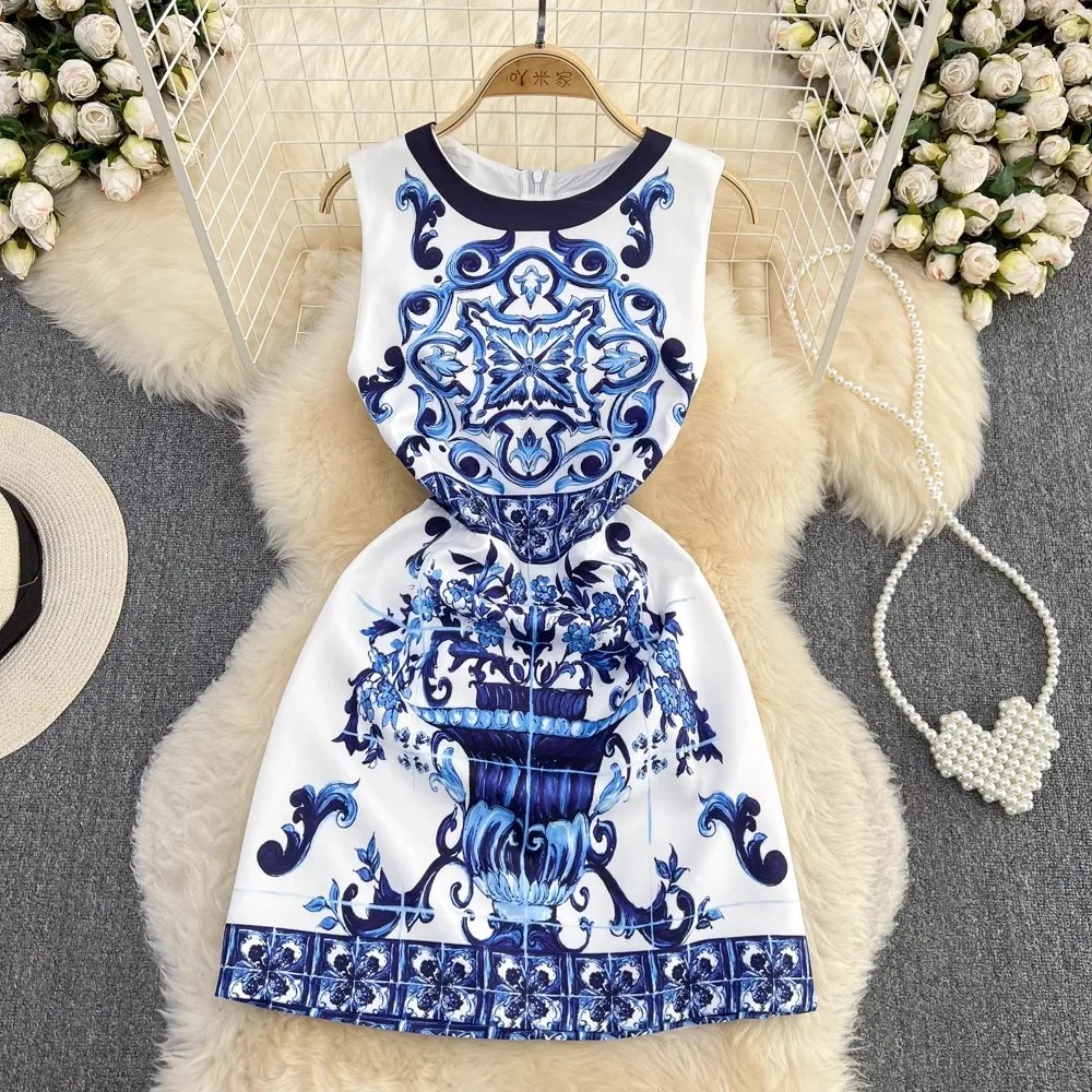 2024 Nieuwe Zomer Damesmode Vintage Mini Jurk Mouwloos Blauw En Wit Porcelainn Print Tank Boho Feest Vakantie Jurken