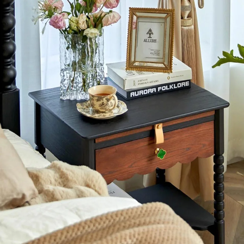 Household French retro wind bedside table Solid woodbedside sidecabinet Master bedroom Small storagecabinet
