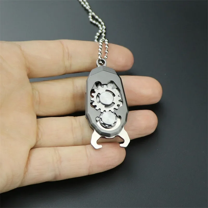 1PCS Creative Multi-function Gear Knife Stainless Steel Portable Portable Mini Folding Knife Outdoor Camping Travel Gadget