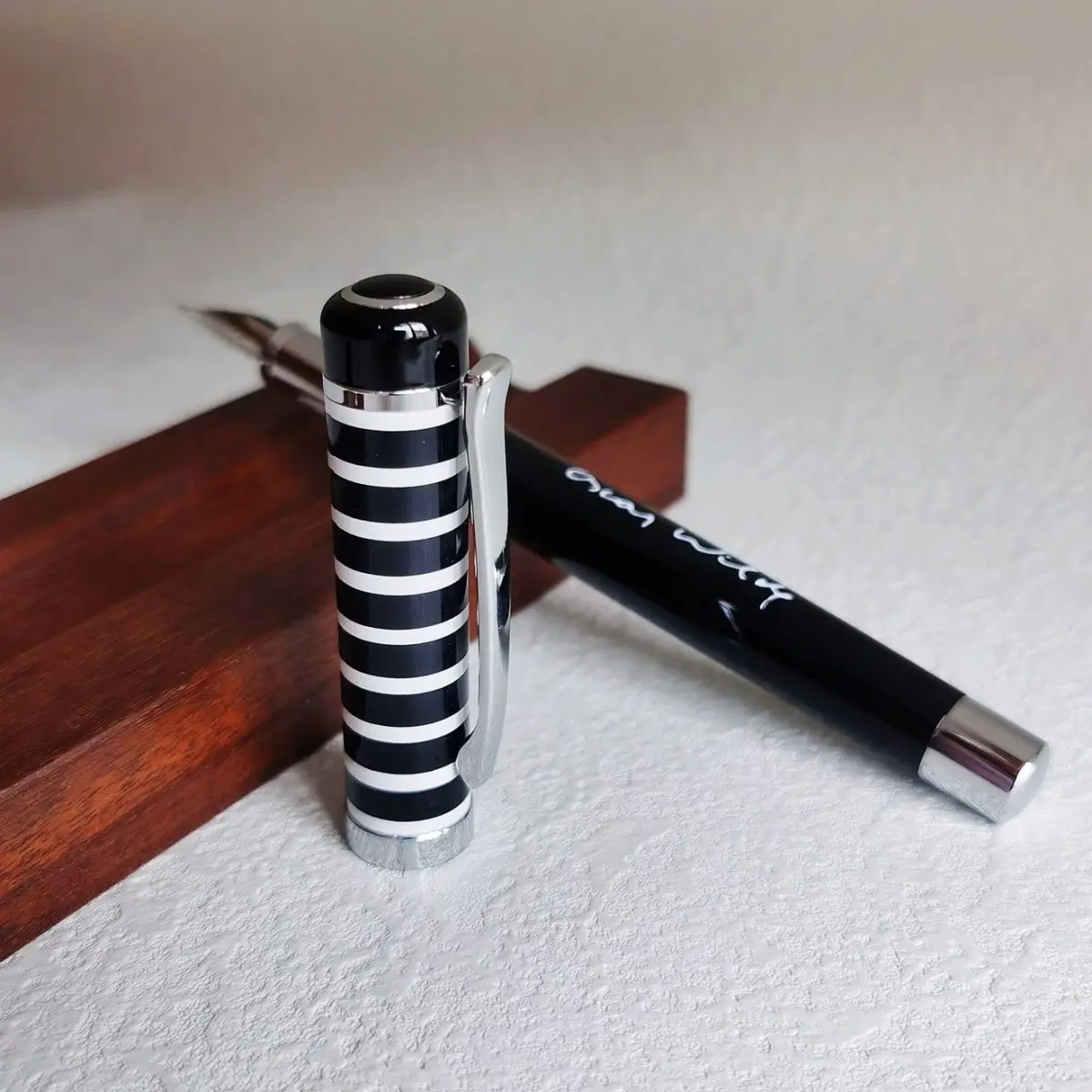 

Liqin 703 High-end Metal Fountain Pen (wilde Model) Brass Body