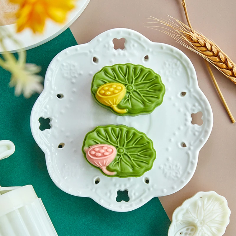 Chinese-style lotus leaf Mid-Autumn Festival moon cake mold National tide lotus leaf mung bean cake supplementary food mold