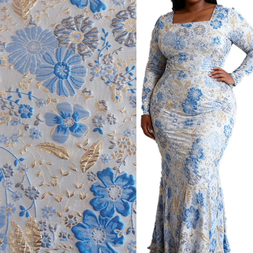 

5 Meters Selecting high-quality Eugenia fabric specifically designed for elegant gowns, this classic exudes a timeless charm.