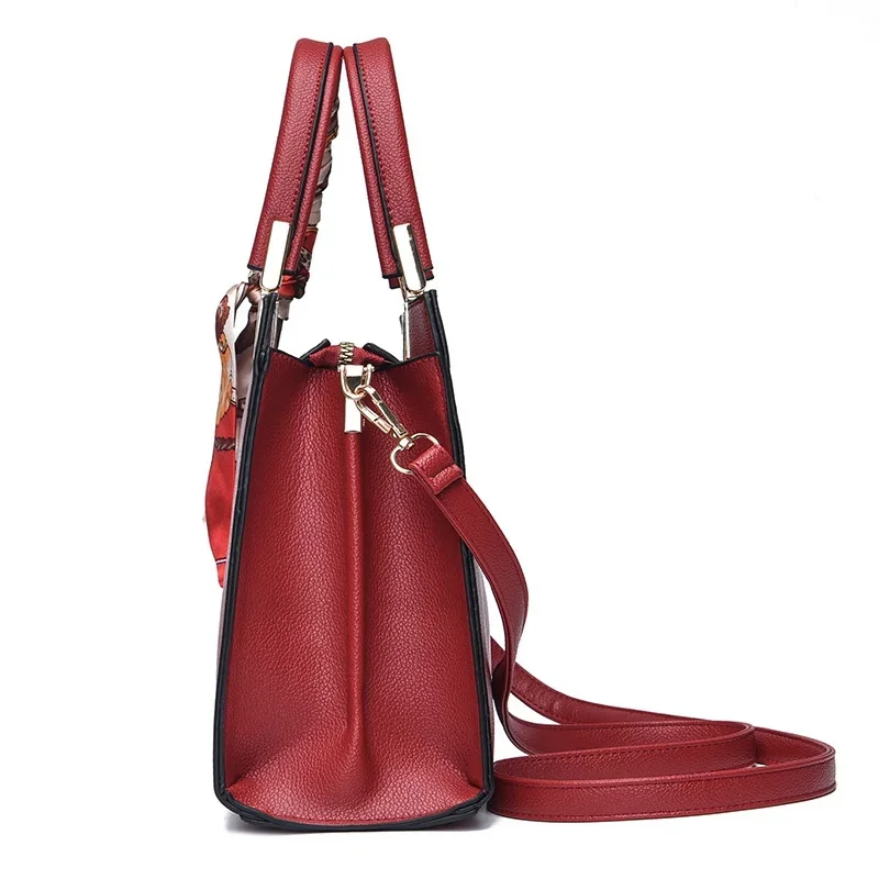 IELGY Damska czerwona torebka ślubna, wysokiej klasy świąteczna torebka typu crossbody