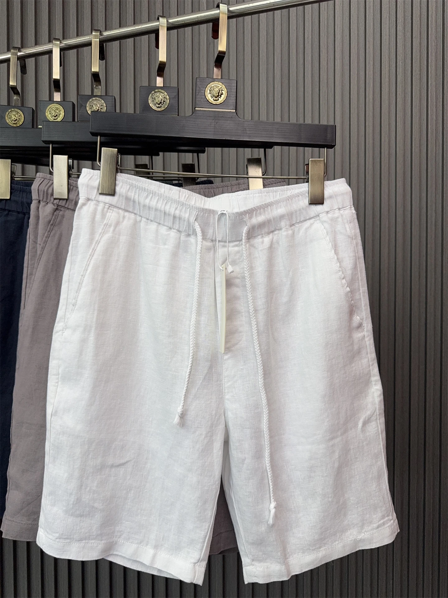 

Svip Роскошные удобные 00% льняные летние простые цвета Прохладные ощущения Дышащие прямые повседневные мужские орты пять четвертей