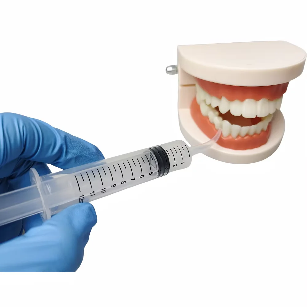 

5PCS Disposable Dental Irrigation Syringe - 12ml Curved Tip for Oral Hygiene, Whitening & Precision Cleaning (Transparent)